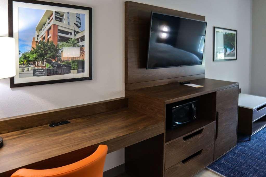 Comfort Suites Gainesville Near University Bilik gambar