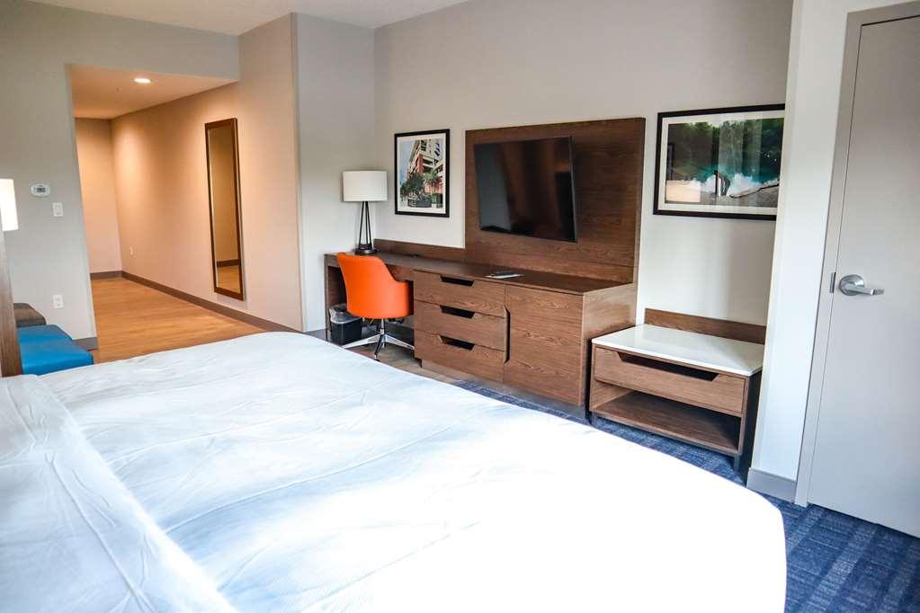 Comfort Suites Gainesville Near University Bilik gambar
