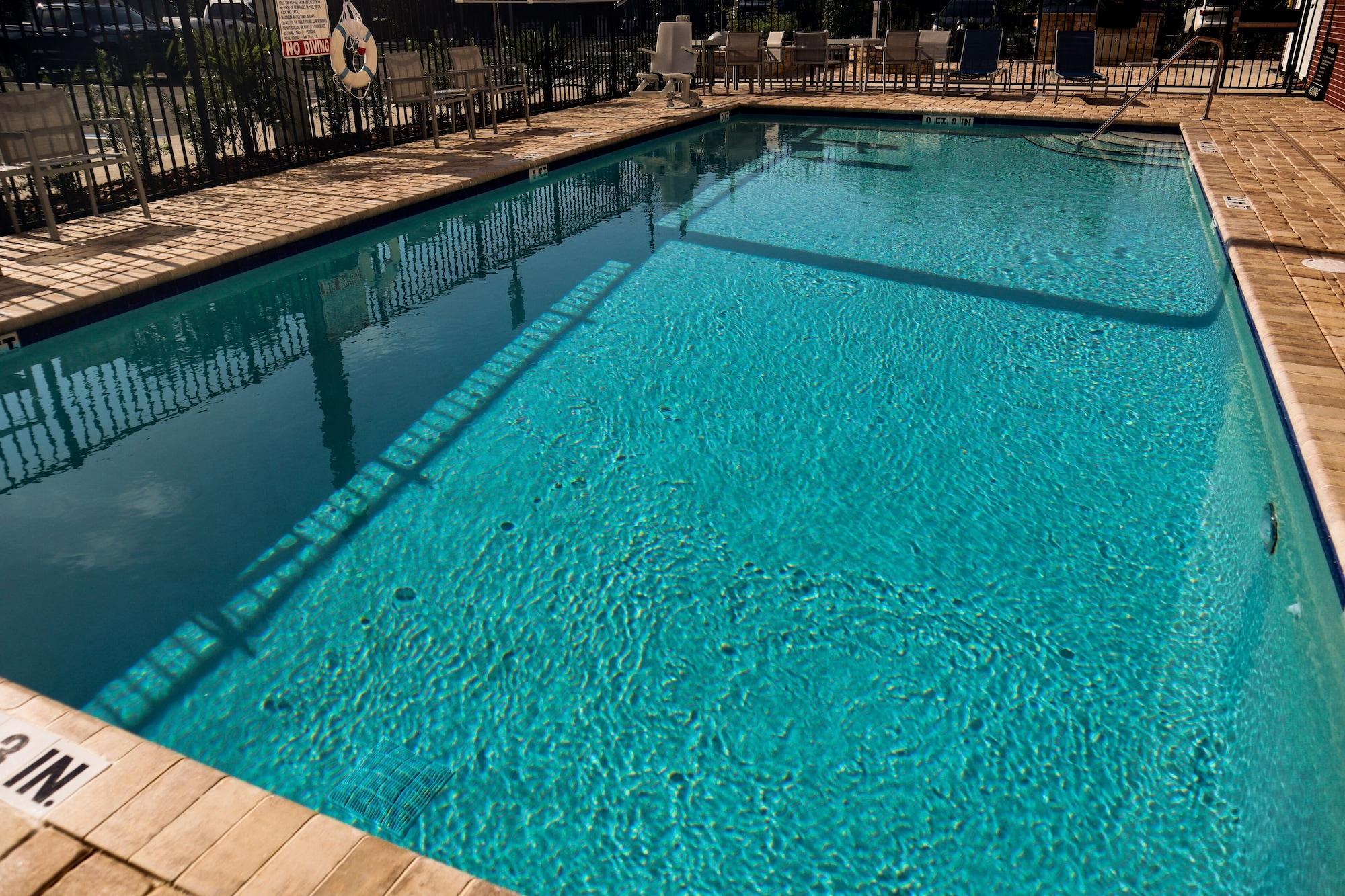 Comfort Suites Gainesville Near University Luaran gambar