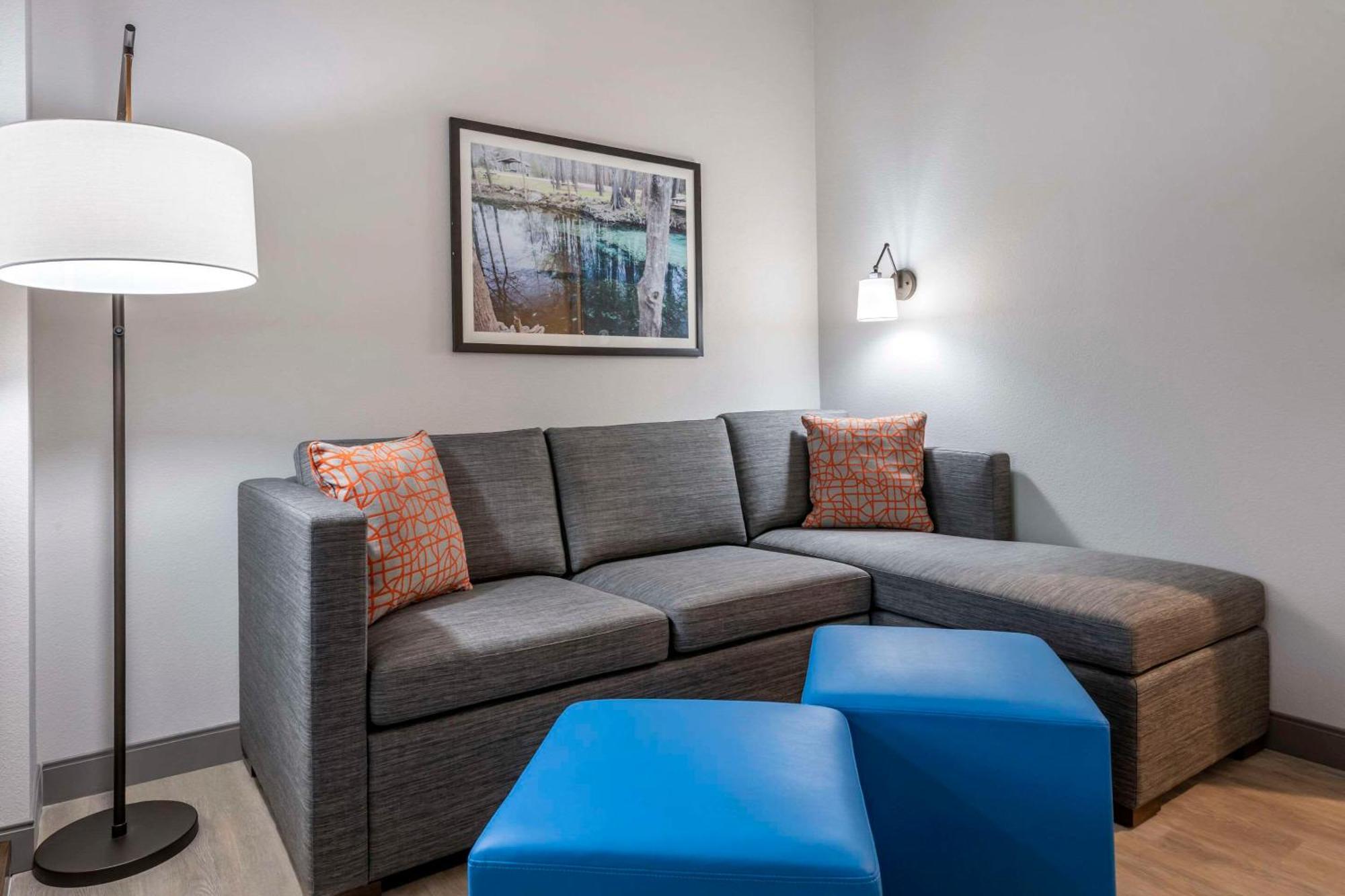 Comfort Suites Gainesville Near University Luaran gambar